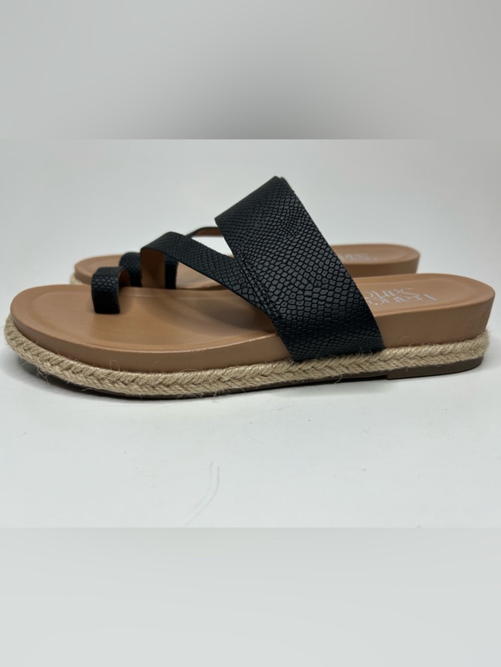 Franco Sarto Brealyn Black Casual Snake Skin Print Sandal Size 7.5